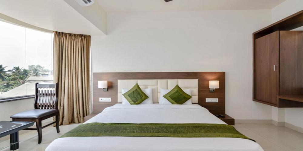 Staycation Holiday Нави Мумбаи Экстерьер фото